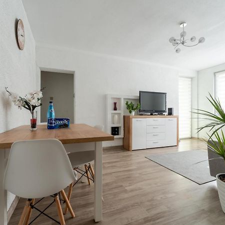 Apartament Gold - 2 Osobne Sypialnie Z Balkonem - Spaceapart Jelenia Góra Eksteriør billede